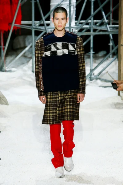 Look 39